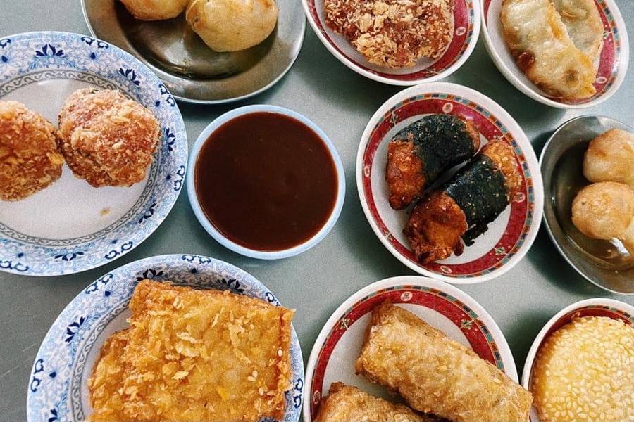 ขับรถเที่ยวภูเก็ต-ร้านโชคชัย