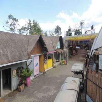 Tempat Glamping di Semarang - Semilir Glamping