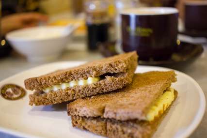 15 Best Breakfast Places in Ipoh in 2026: White Coffee, Dim Sum and Classic Kopitiams, Traveloka MY
