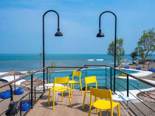 Rekomendasi Vila di Anyer dengan Private Pool