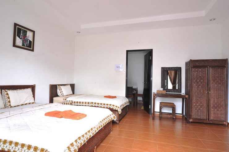 Villa di Lembang dengan Kolam Air Panas - Osmond Villa Resort