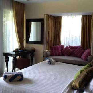 Vila di Garut dengan kolam Air Panas - Sibentang Private Villa