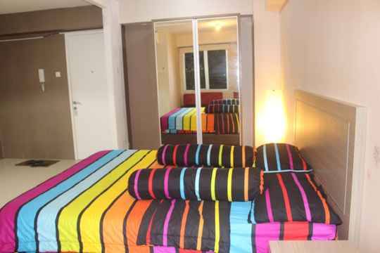 Channel Stay at Bassura City Apartment