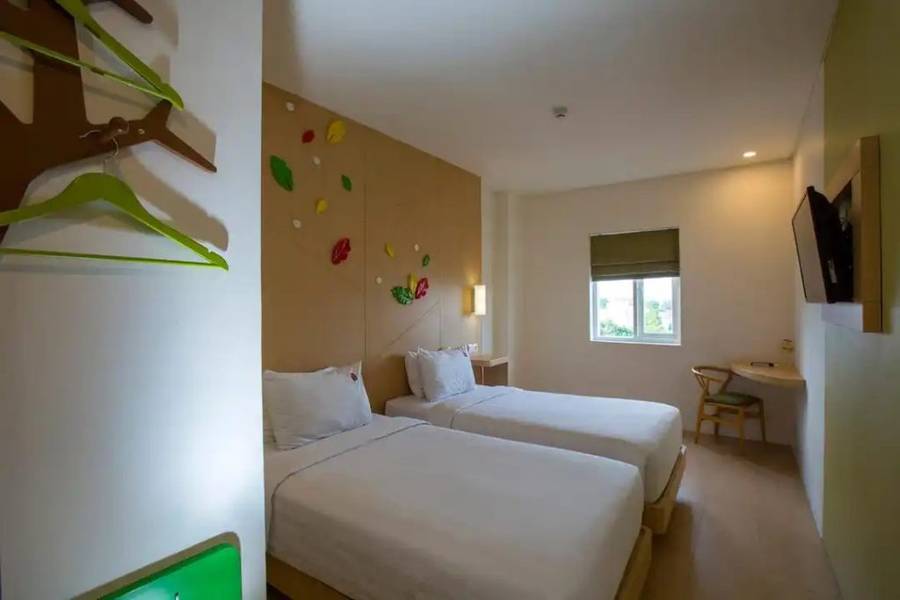 MaxOne Ascent Hotel Malang