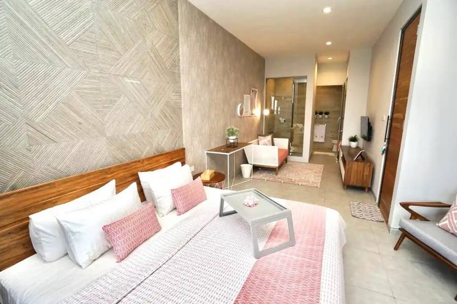 Vila Romantis di Malang - The Cendana Villa's