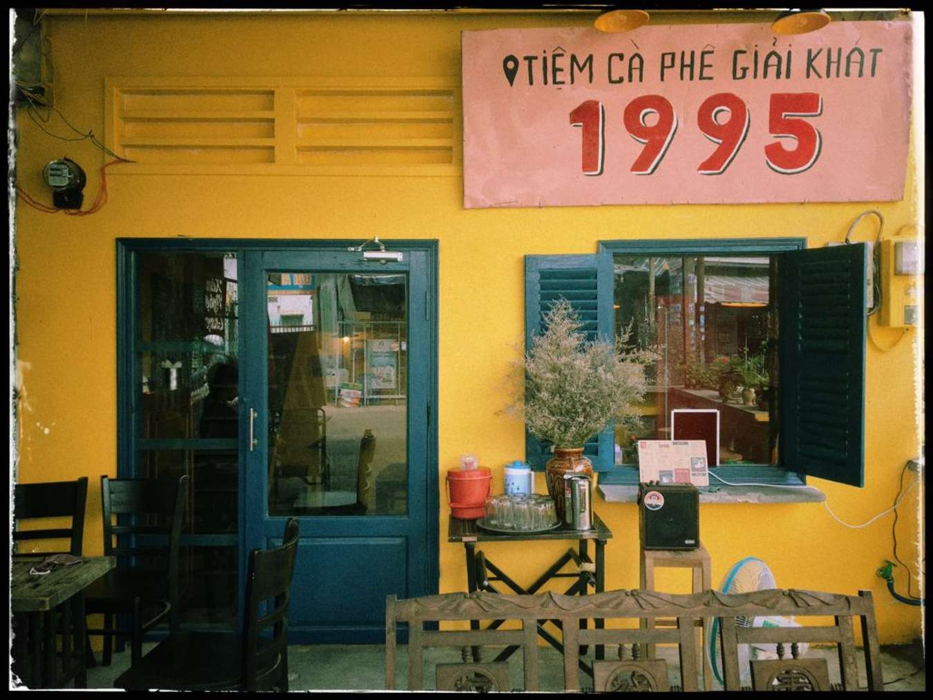 1995 Cafe 1