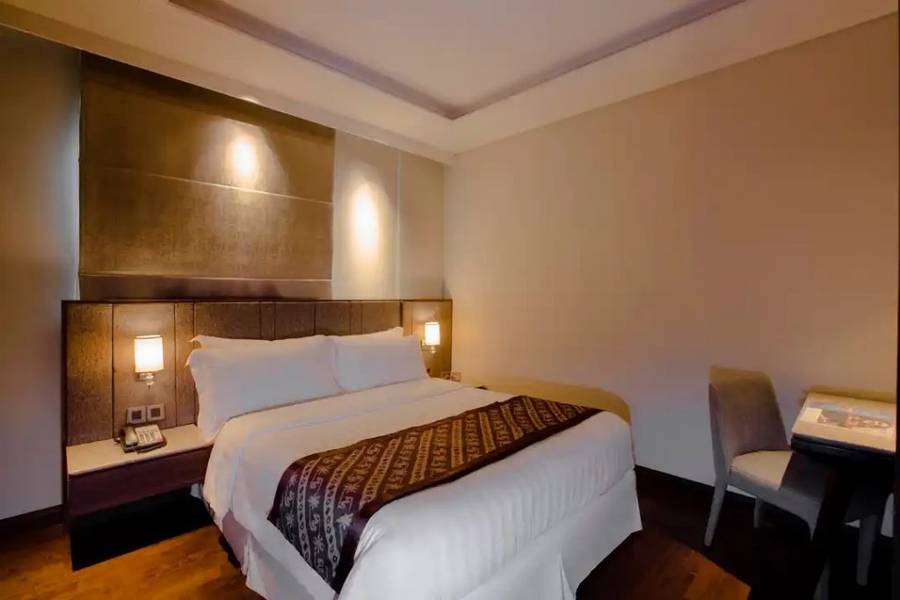 Apartemen dengan Kolam Renang di Surabaya - Ascott Waterplace Surabaya