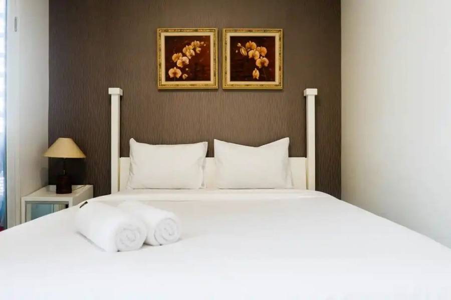 Apartemen dengan Kolam Renang di Surabaya - Strategic 2BR Apartment at Trillium Residence by Travelio