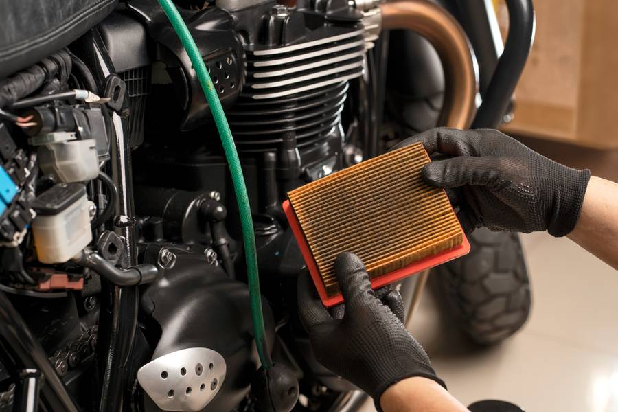Tips Mudik dengan Motor - Kendaraan Motor Prima - Shutterstock