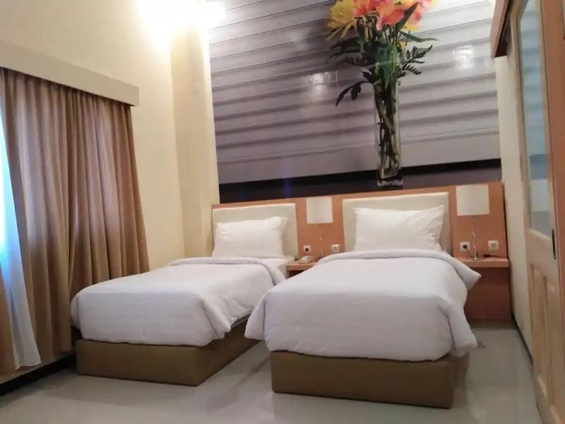 Penginapan sekitar Waduk Kedung Ombo - Hotel 21 Purwodadi
