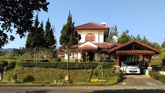 Vila Mewah di Bandung - Pesona Ciater