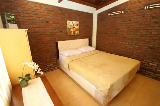 Vila Mewah di Bandung - Rumah Kebun Wulan - Lembang