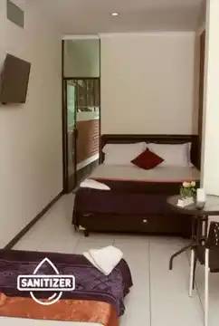 Vila di Bandung Untuk Rombongan - Bantal Guling Villa