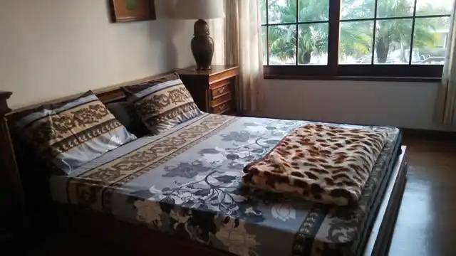 Vila di Tawangmangu dengan Private Pool - Villa Teras Syariah