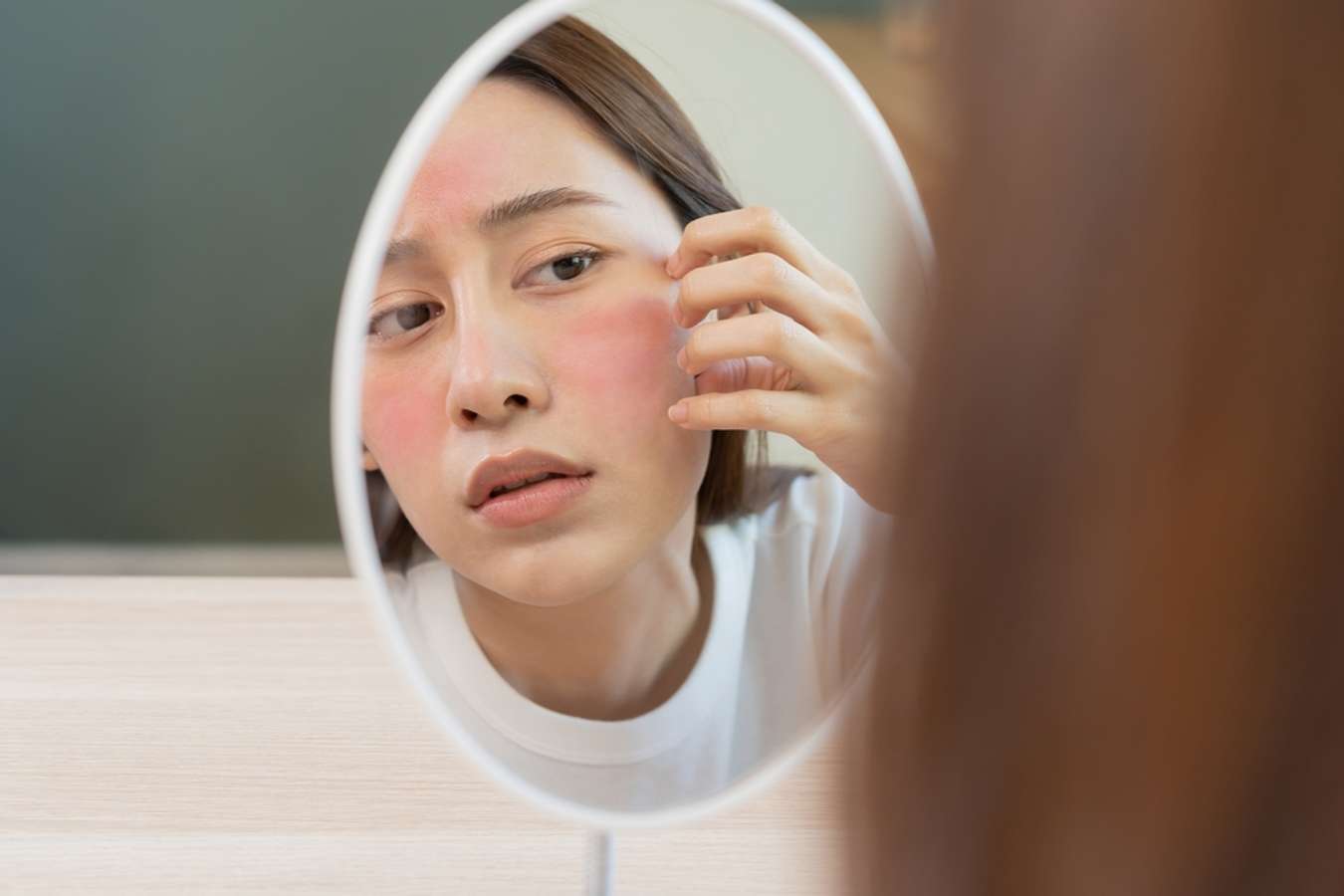 Perhatikan! Ini Ciri Skincare Tidak Cocok di Kulit
