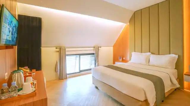 Hotel Netflix Jakarta Selatan untuk Staycation - Adotel