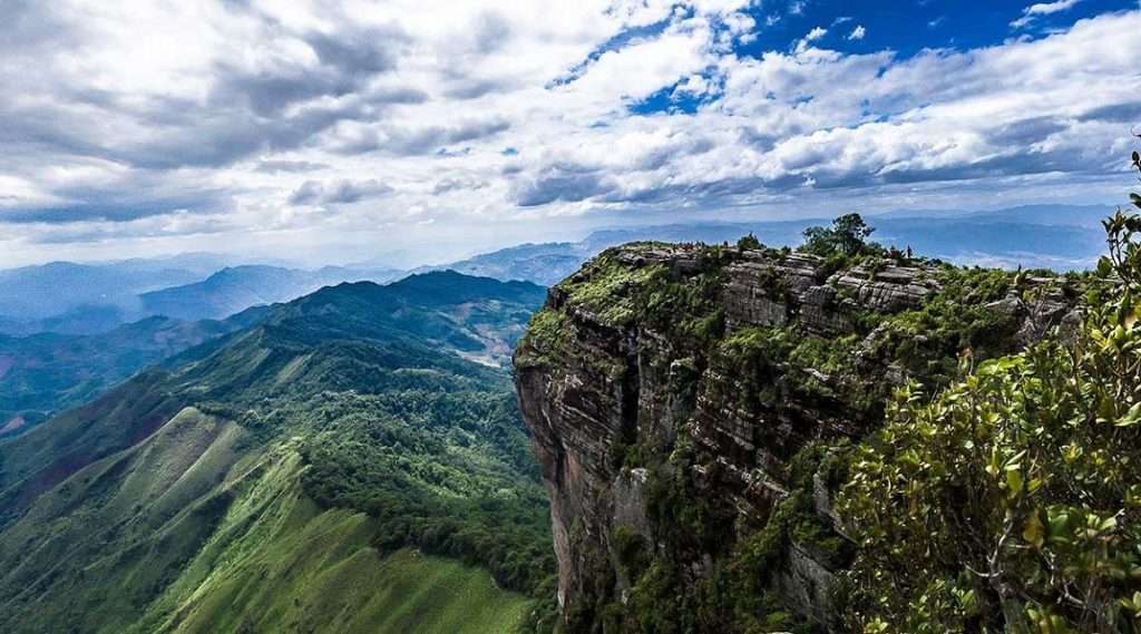 5 năm biến hình xăm thành trang sức cho phái đẹp của ông chủ  Banhdonutvuarevuangon