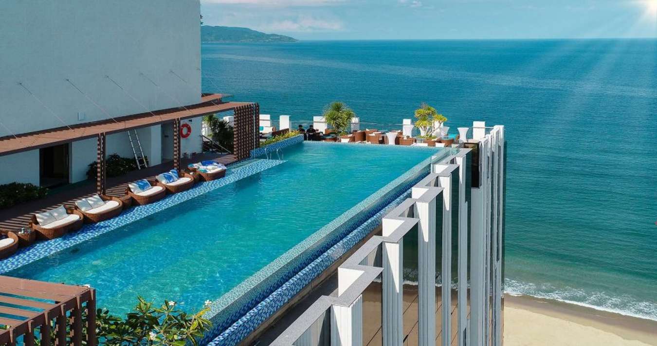  HAIAN Beach Hotel & Spa 