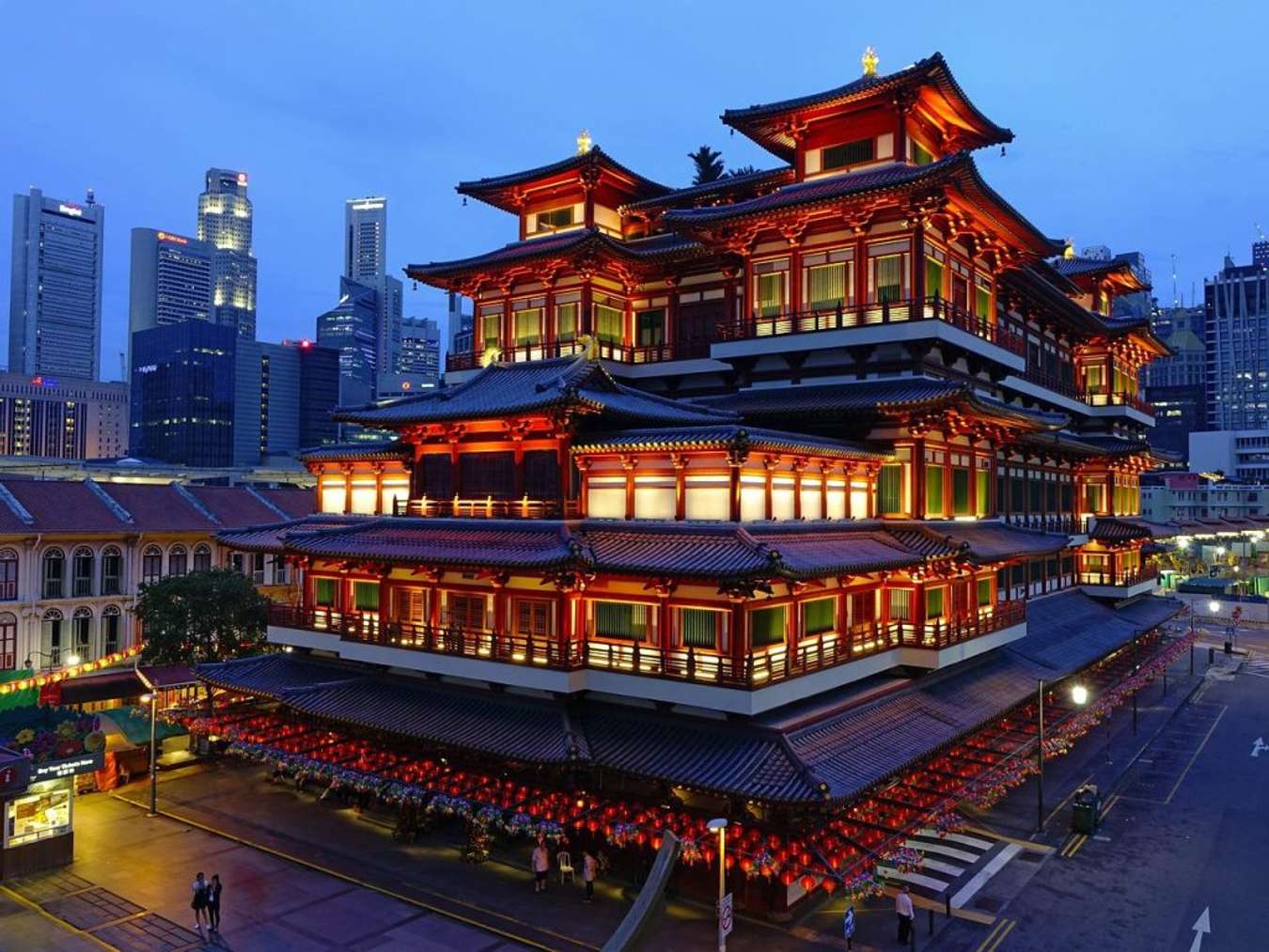 Chinatown - Things to Do in Singapore at Night