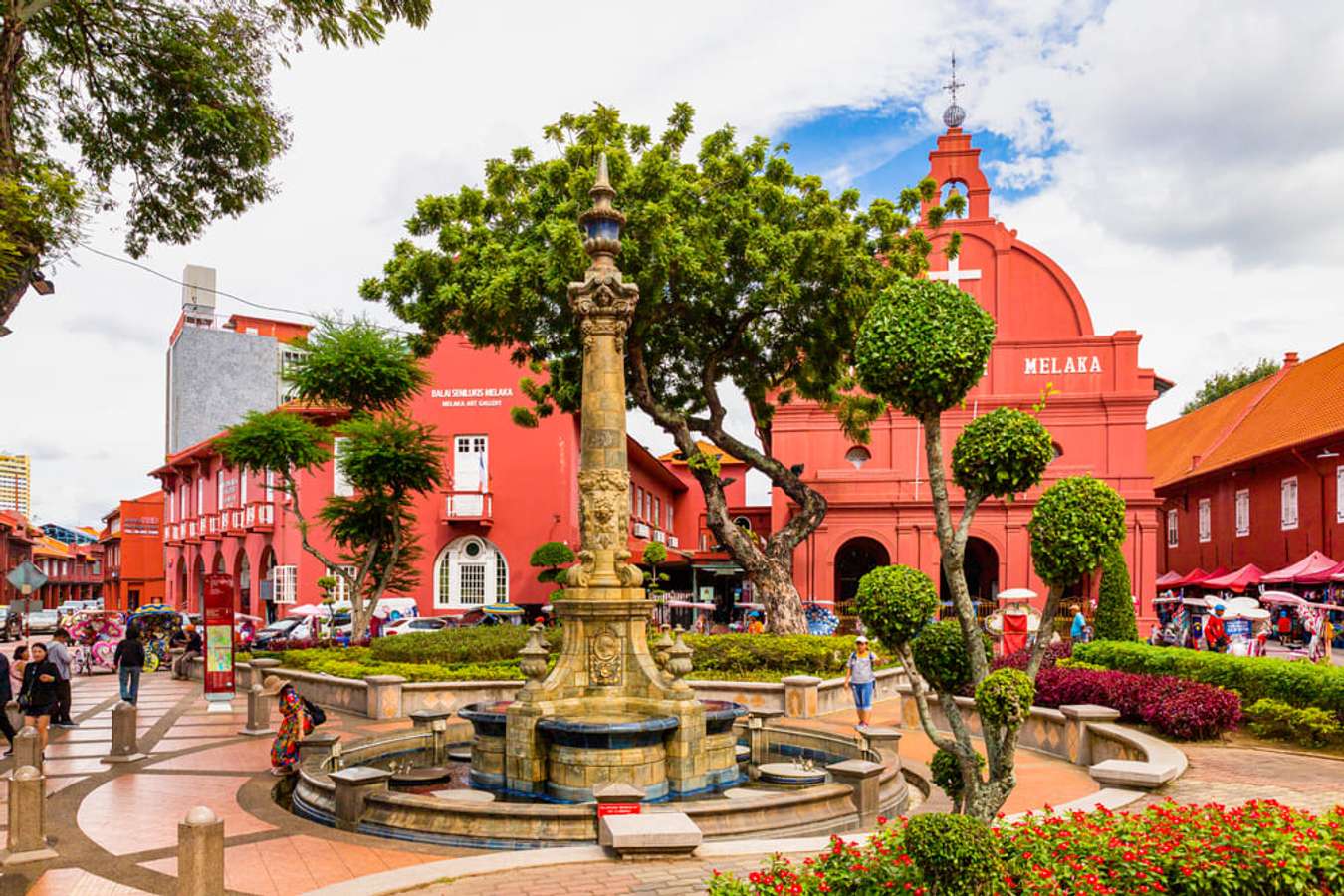 Quảng trường Dutch Square Hà Lan