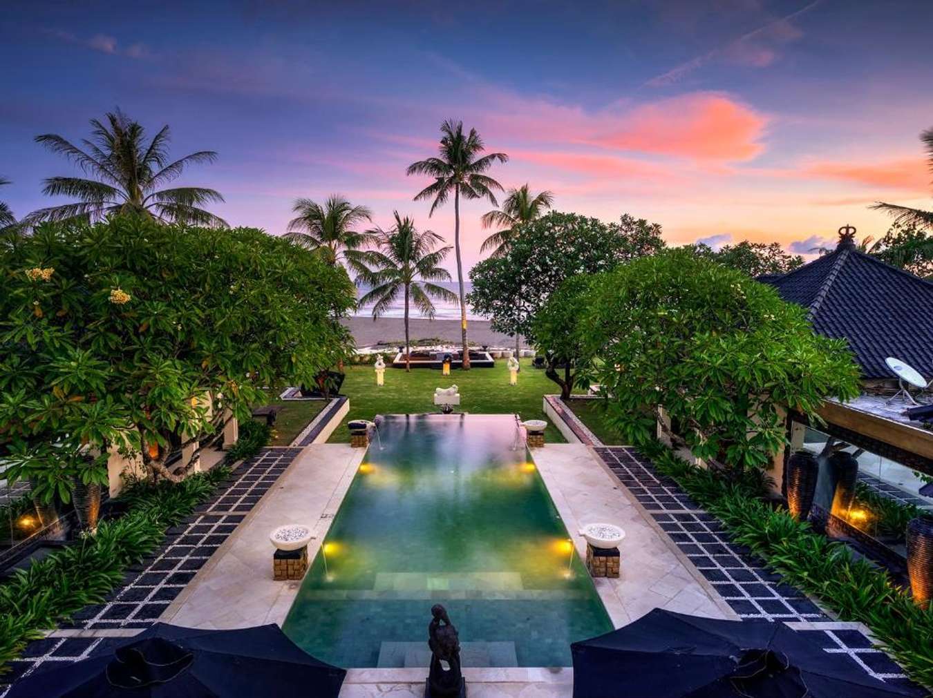 The Ylang Ylang - Beachfront Hotel Bali