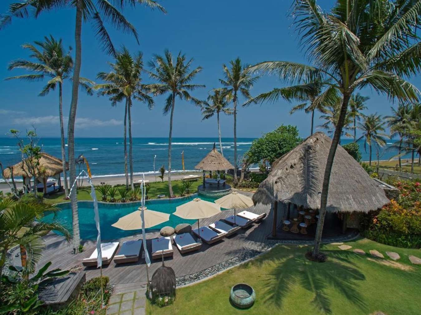 Taman Ahimsa - Beachfront Hotel Bali