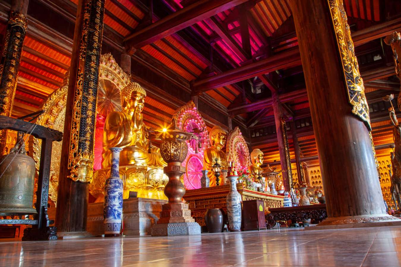 Khám phá chùa Bái Đính - không gian linh thiêng và độc đáo