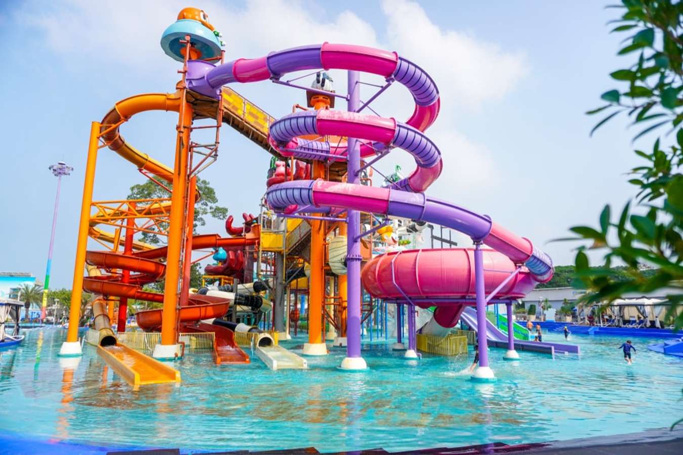7 địa điểm nhất định phải đi khi đến Thái Lan 27 Công viên nước Cartoon Network Amazone Waterpark