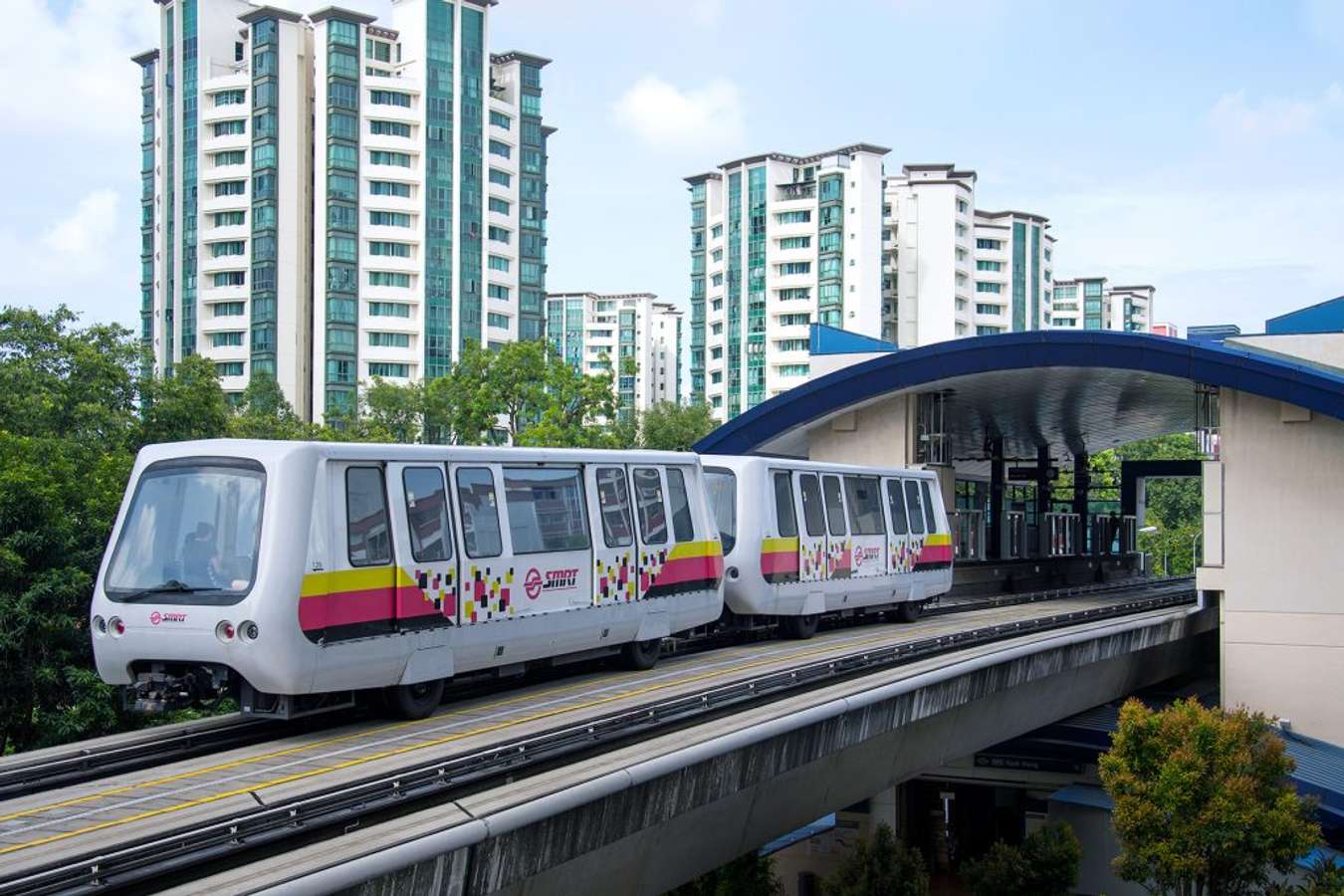 LRT Singapura