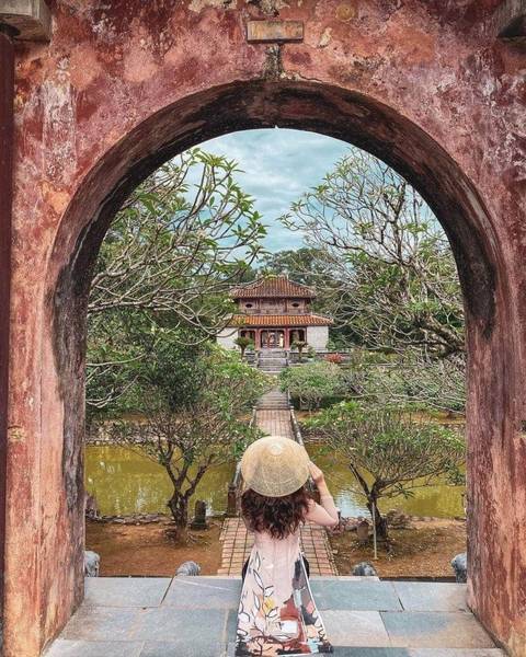 Check-in lăng Minh Mạng