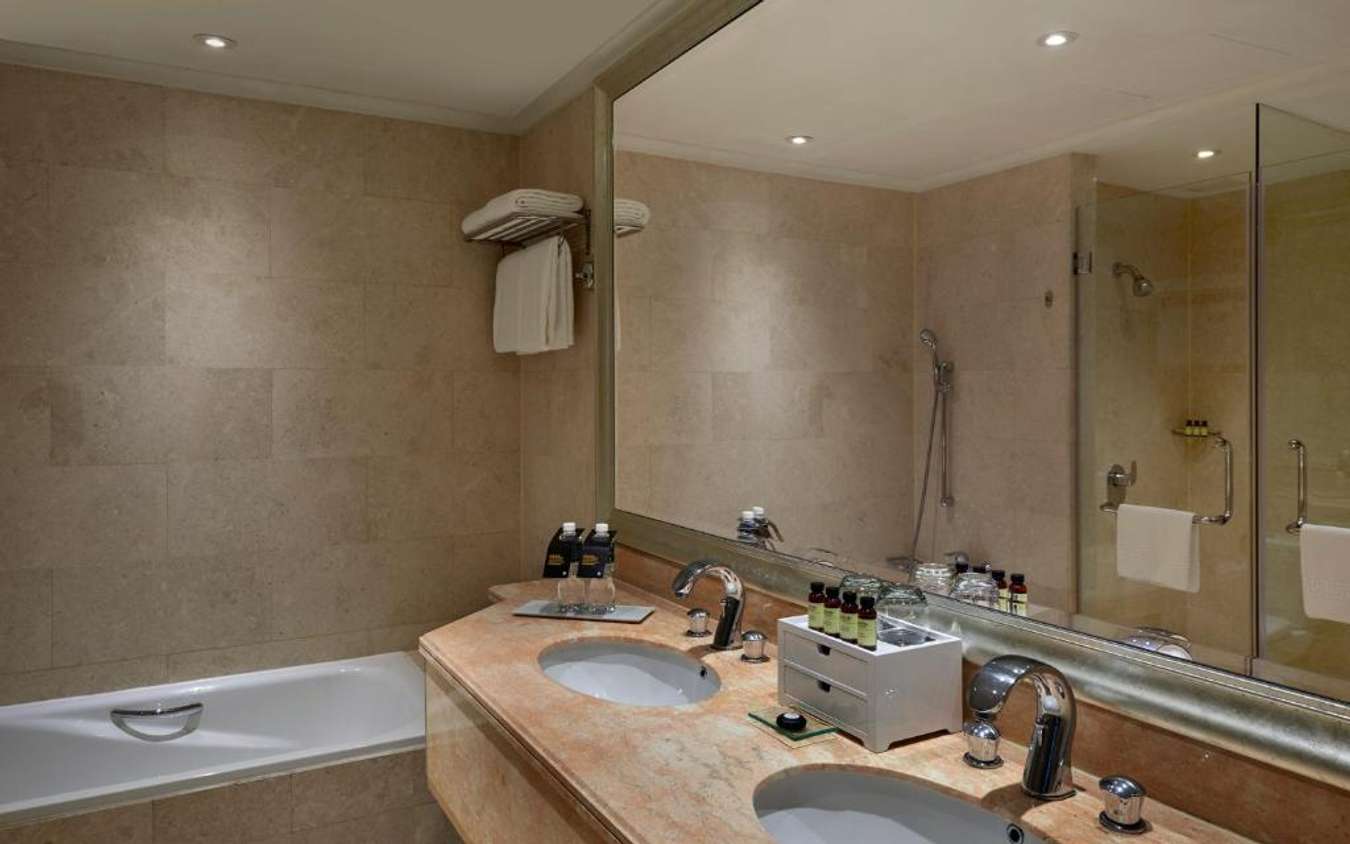 11 Best Hotels in Kuala Lumpur With Bathtub and Great View