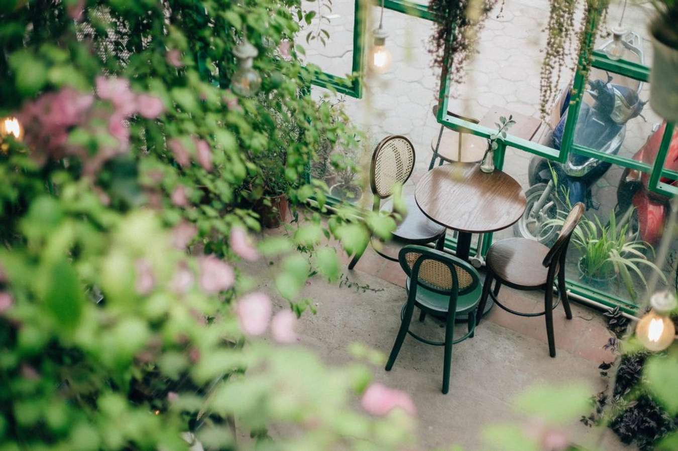 15 quán cafe chill ở Hà Nội khiến dân tình thấy là “mê mệt” 15 quán cafe chill ở Hà Nội khiến dân tình thấy là “mê mệt”
