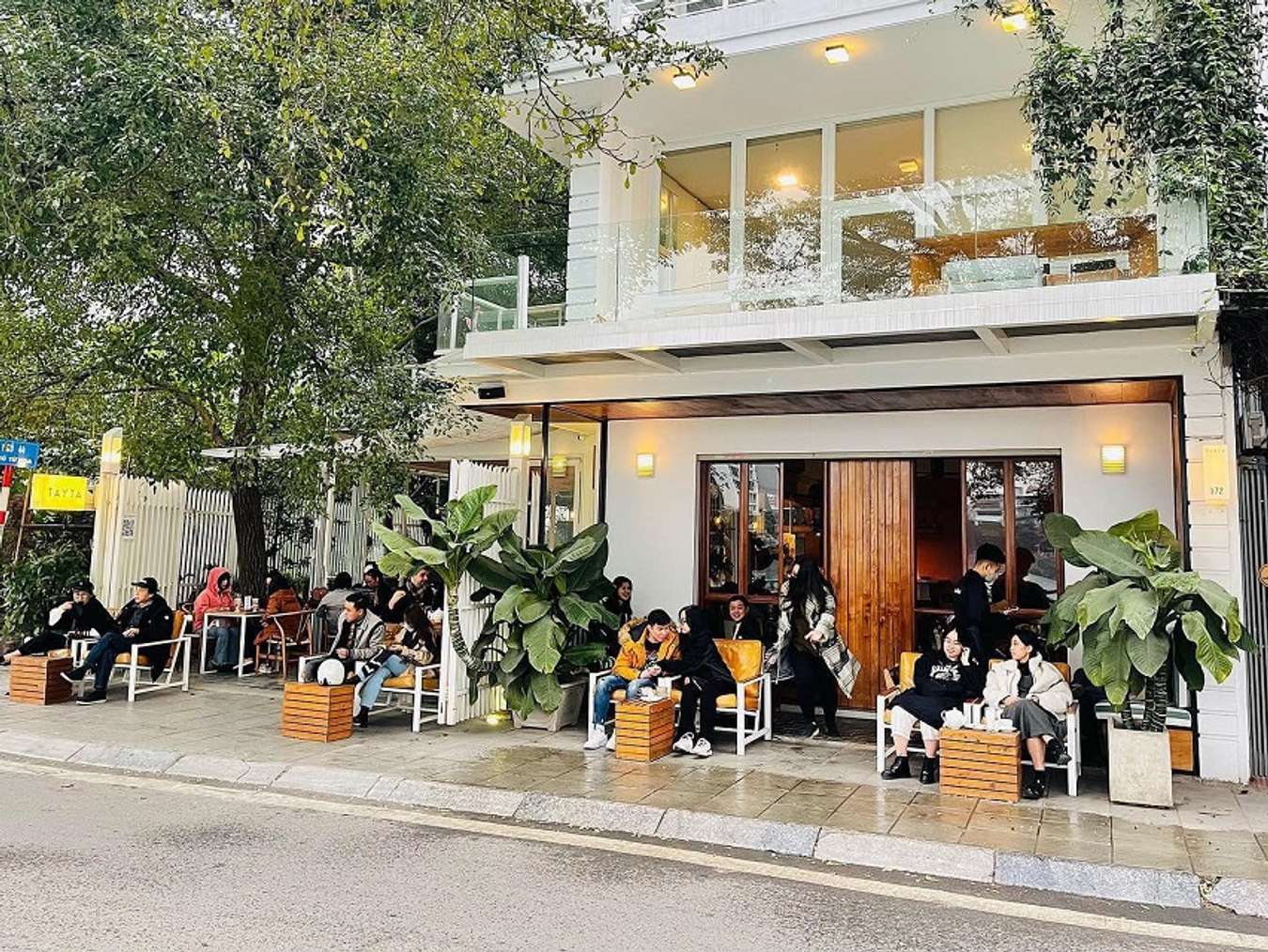 15 quán cafe chill ở Hà Nội khiến dân tình thấy là “mê mệt”