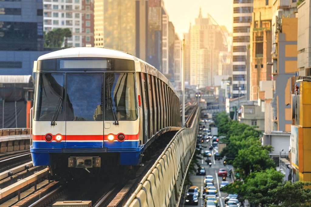 Full Guide to Use the BTS Skytrain to Travel Around Bangkok