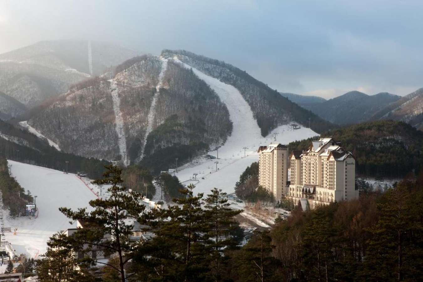 Yongpyong Resort Dragon Valley Hotel - Korea Ski Resort