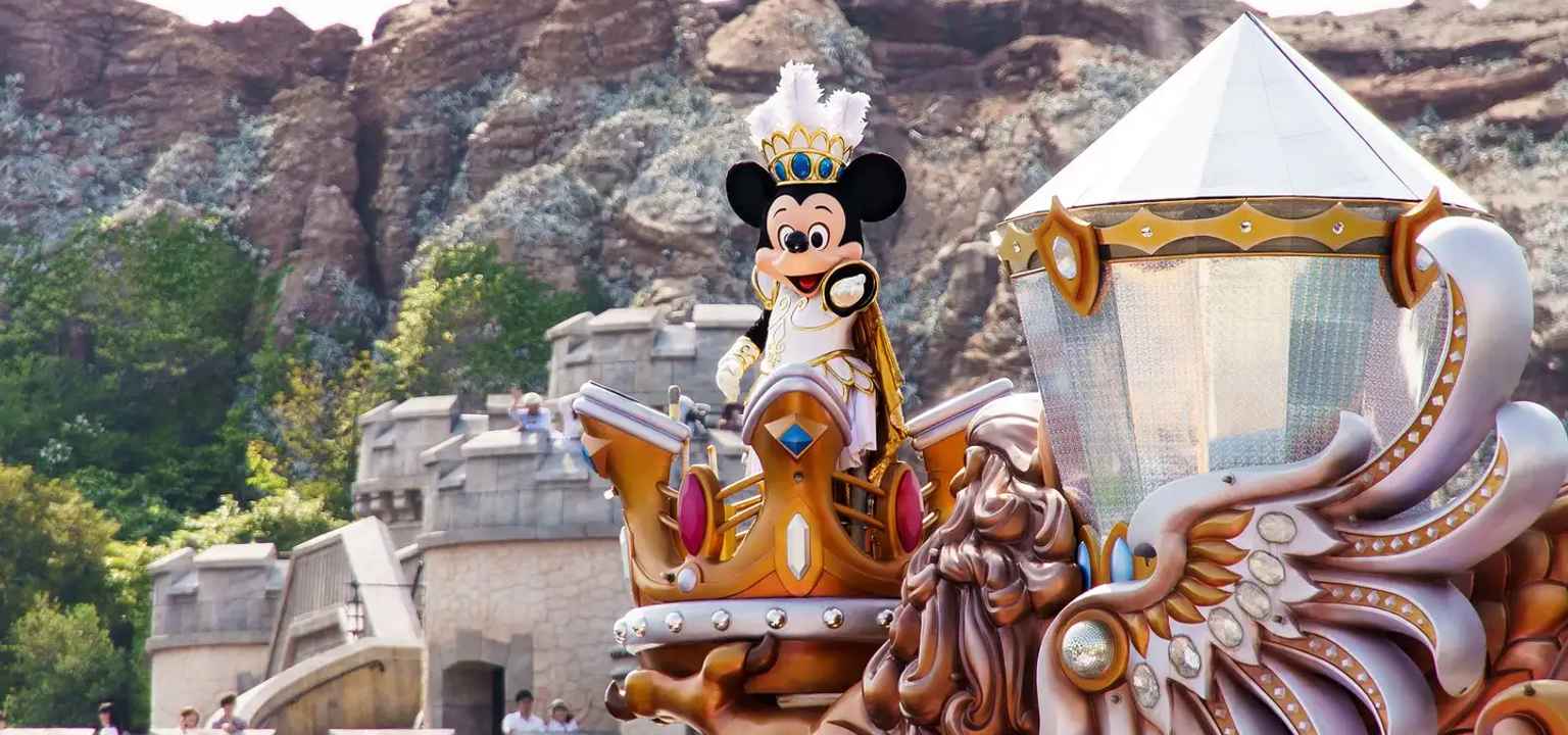 paket tour disneyland jepang 2023