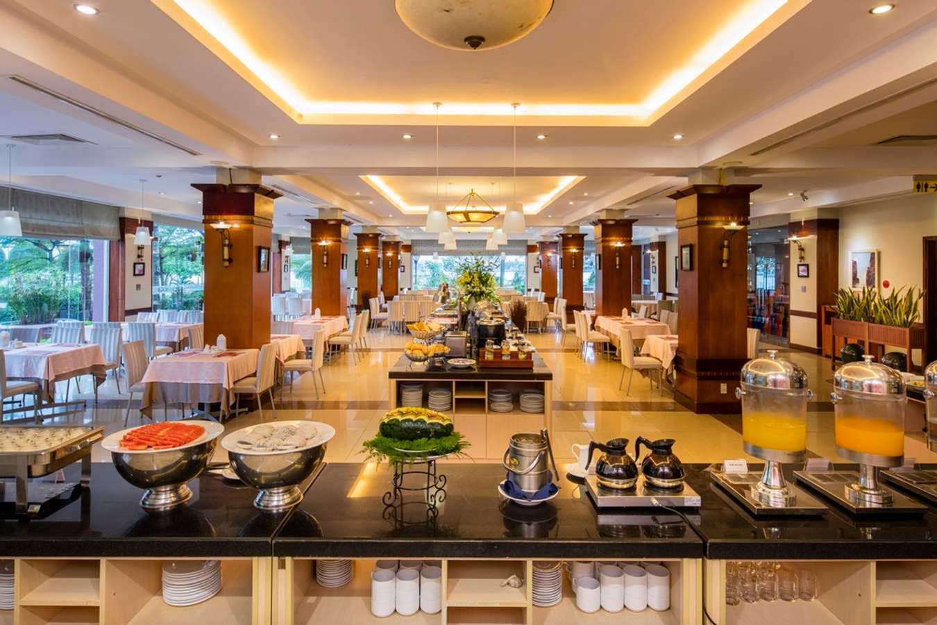 Sài Gòn – Quảng Bình Hotel