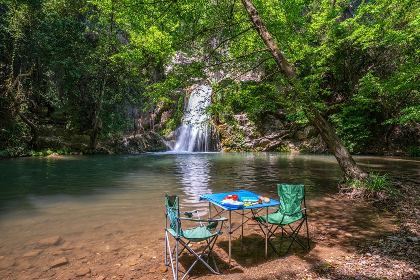 Thác cửa Tử yên bình