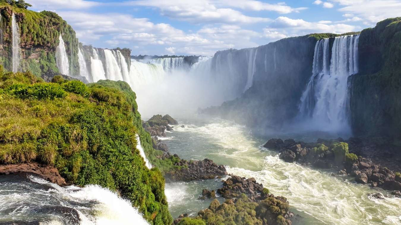 Trọn bộ bí kíp chinh phục thác Iguazu – thác nước hùng vĩ nhất Nam Mỹ