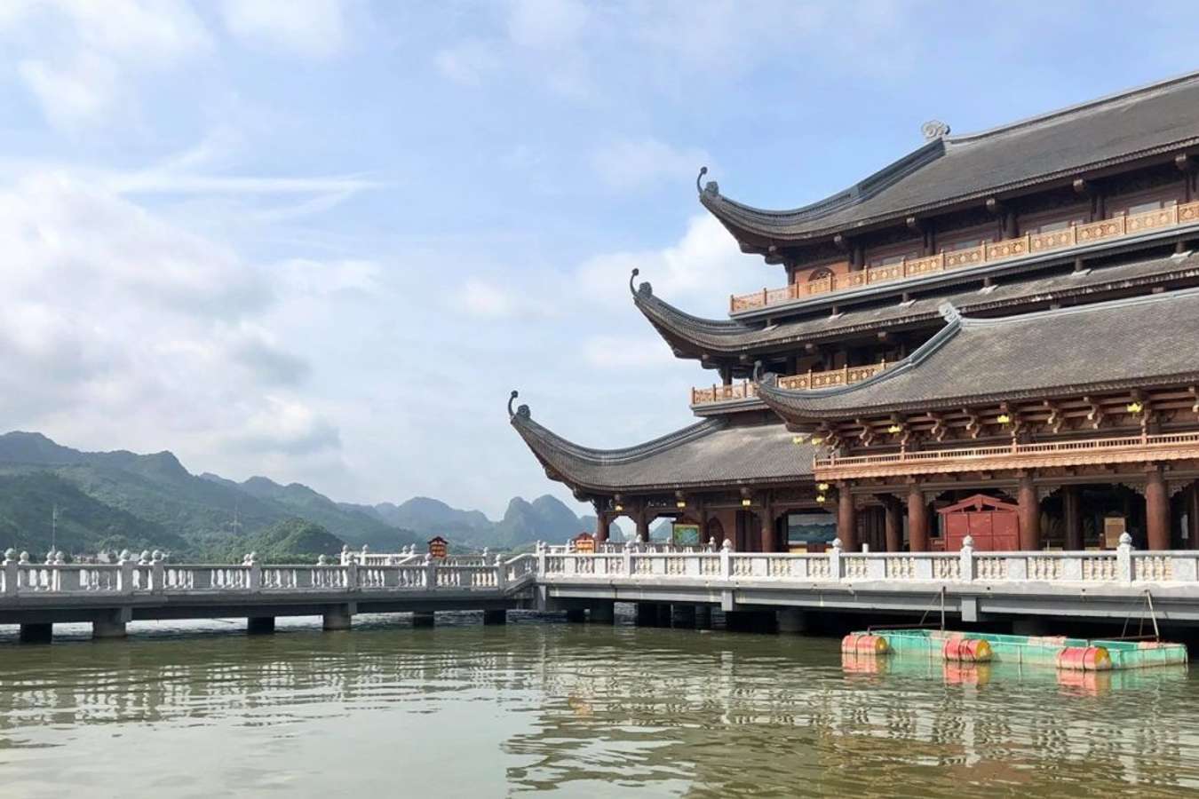 Bật mí các tour Ninh Bình vừa rẻ vừa vui cho dân mê du lịch