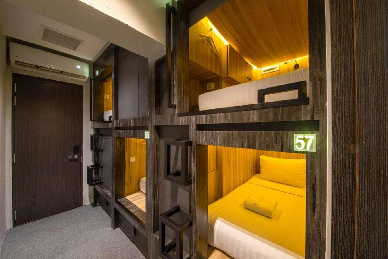 Cube Boutique Capsule Hotel @ Chinatown - Capsule Hotel Singapore