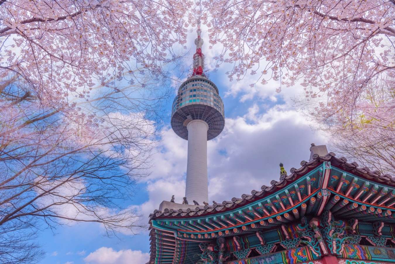 Tháp Seoul tại công viên Namsan