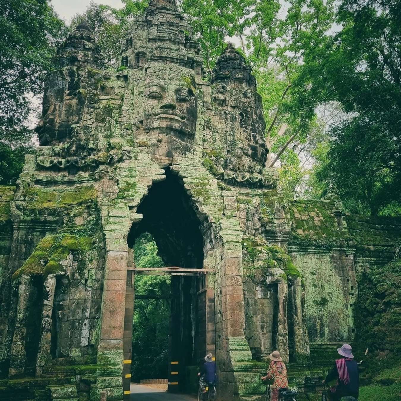 Đền đài Angkor Thom 