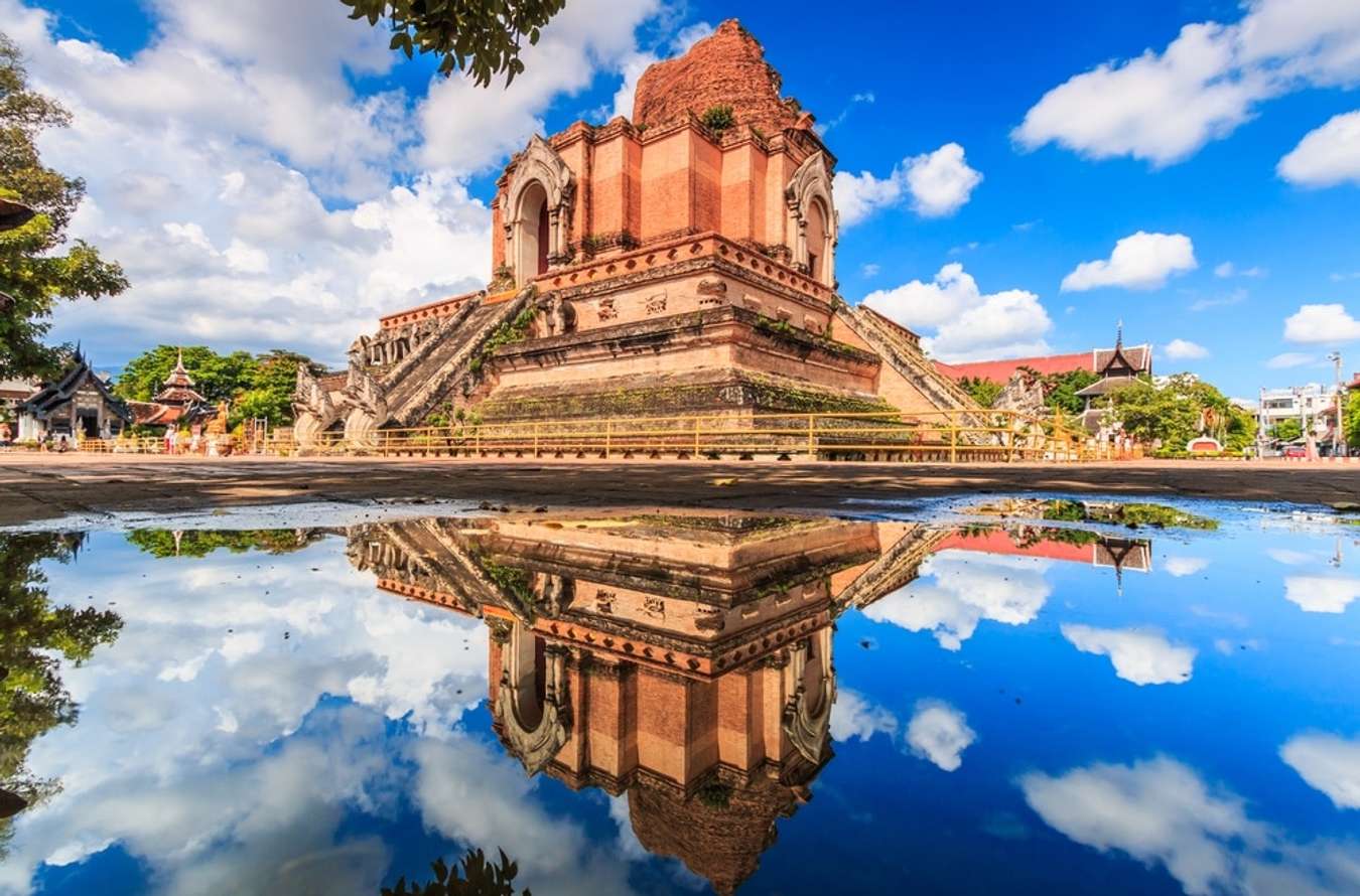 Chùa Chedu Luang (Wat Chedi Luang)