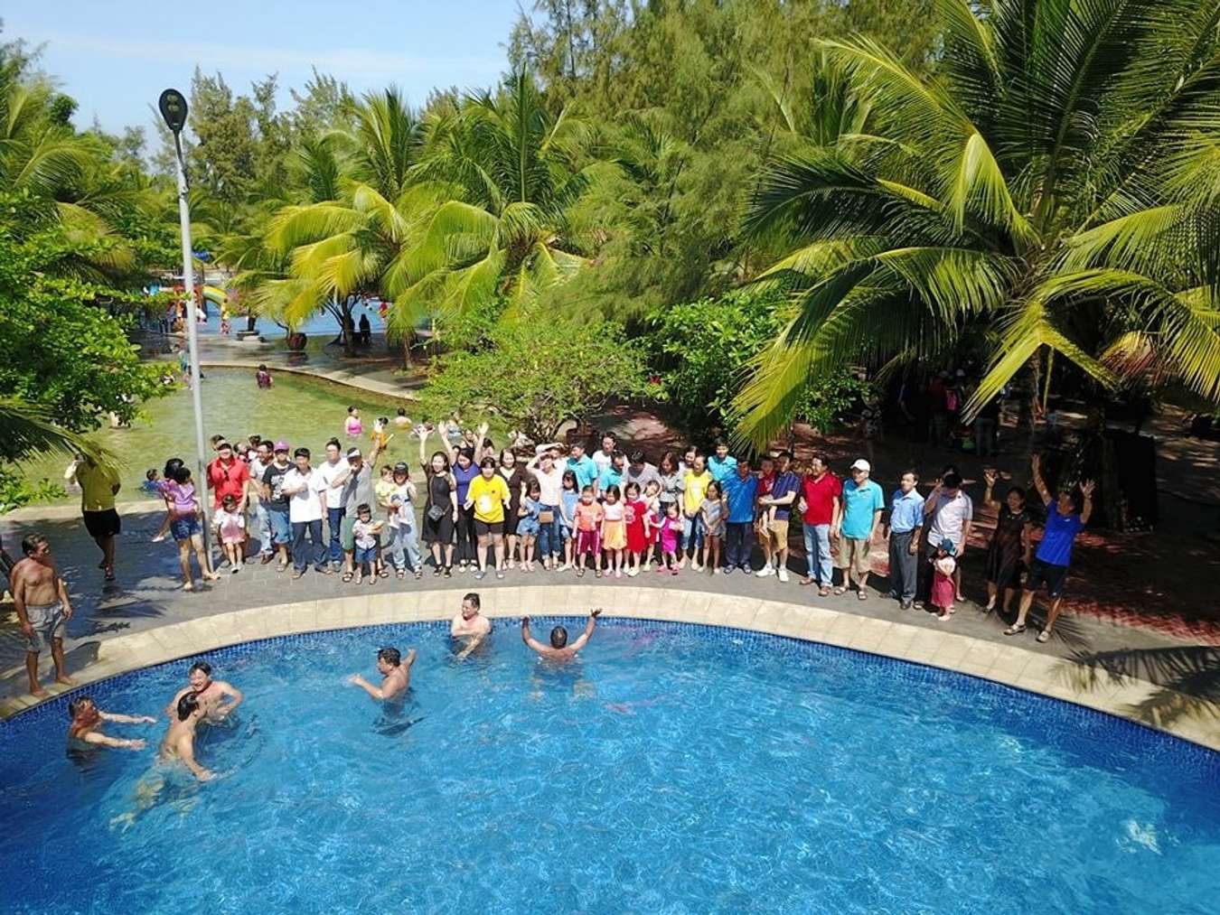 Long Cung Resort