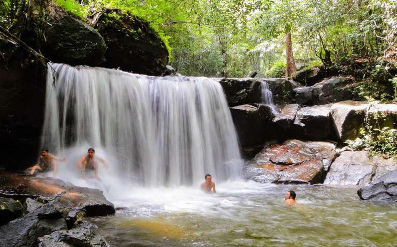 khu du lịch Suối Tranh