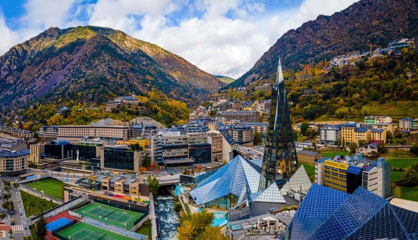 Kinh nghiệm du lịch Andorra - đất nước mang vẻ đẹp cổ kính đầy quyến rũ