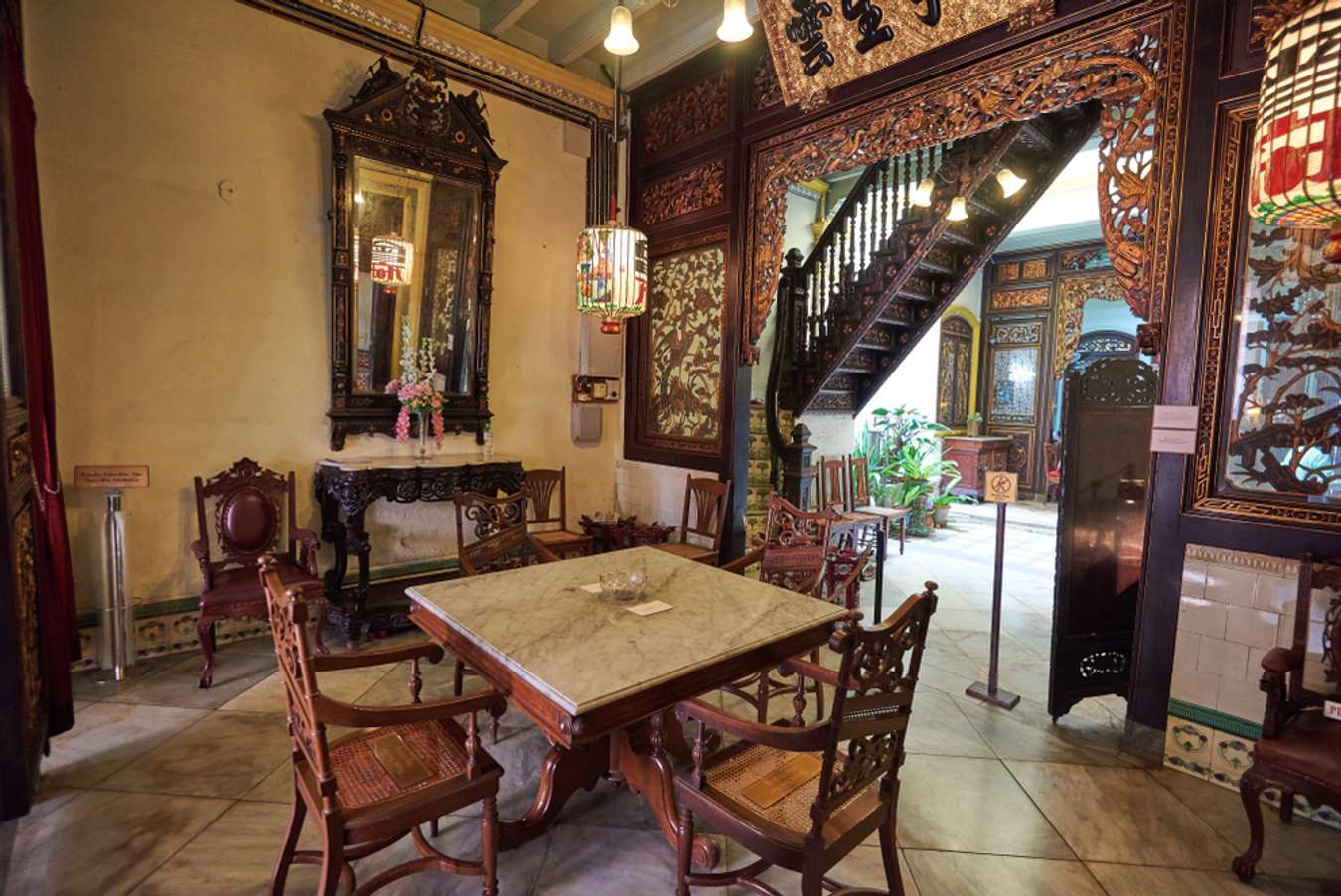 Baba & Nyonya Museum Heritage - What to do in Melaka