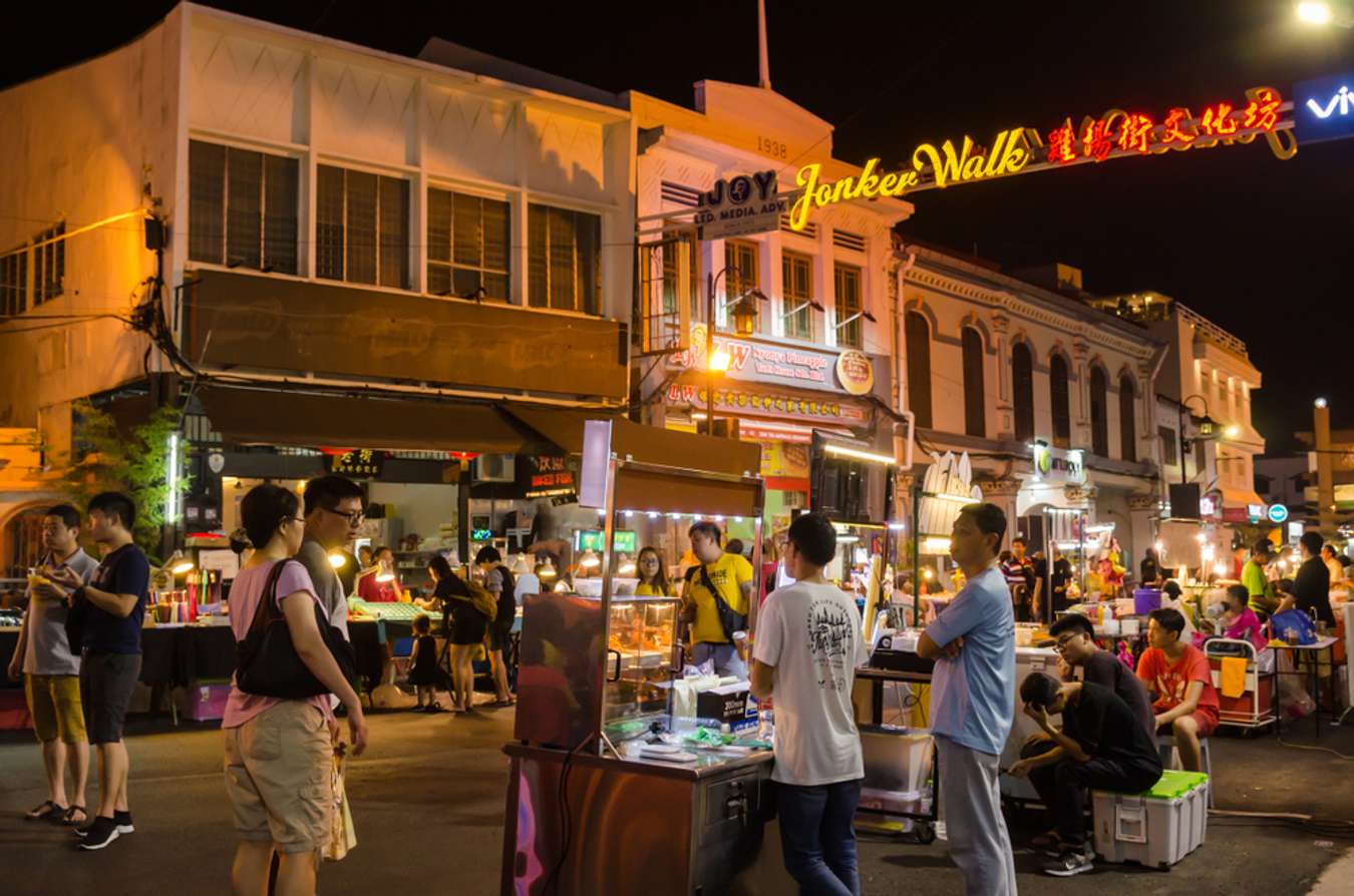 Jonker Walk Night Market - What to do in Melaka