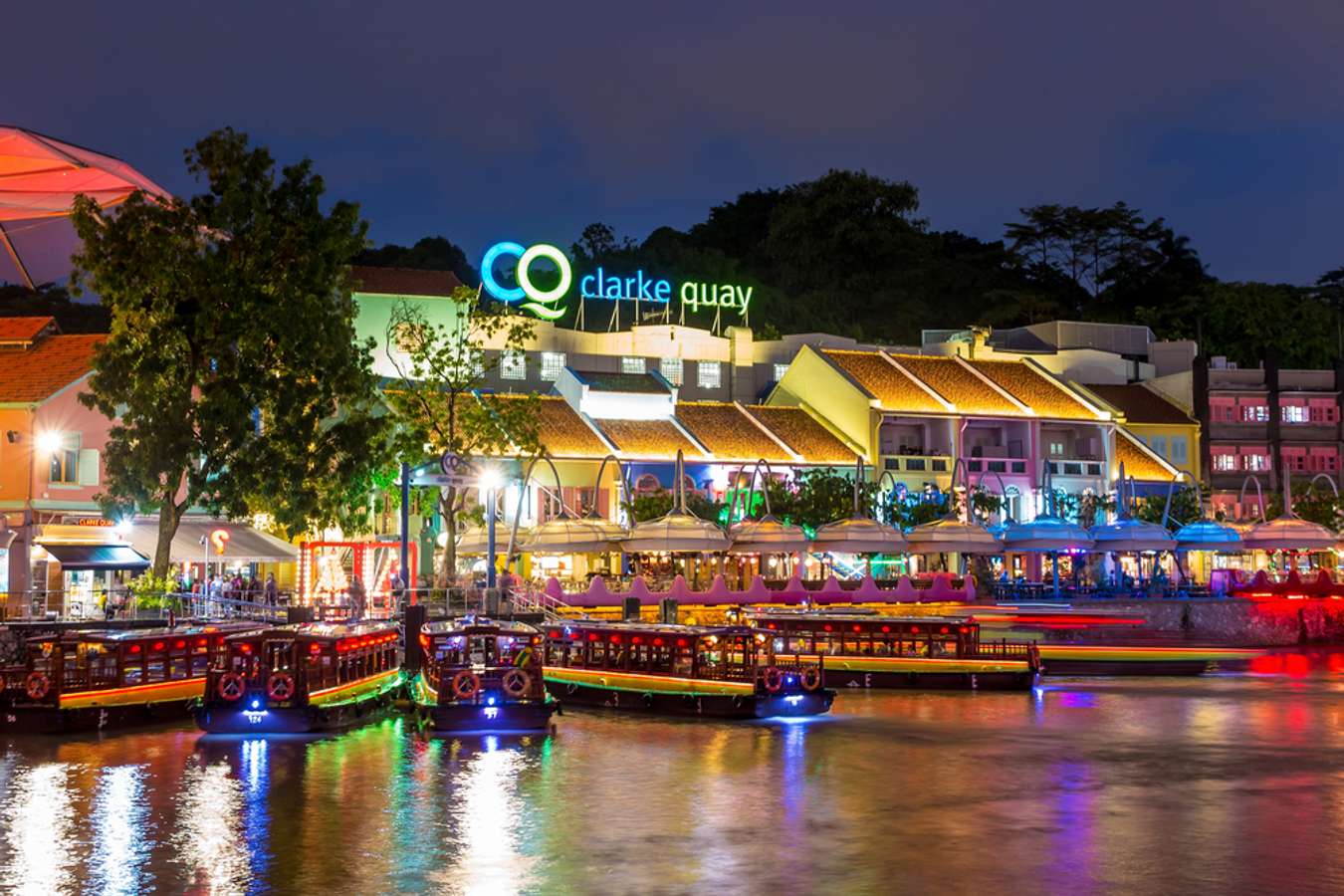 Clarke Quay - Places to Go in Singapore with Friends